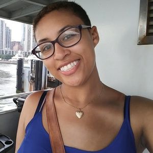 Meet your Posher, Jazmine